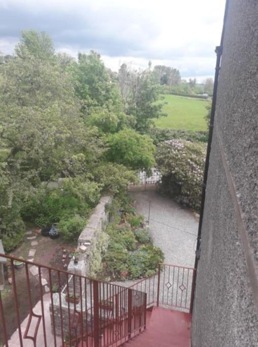 Top Floor At Cantref House Brecon Esterno foto