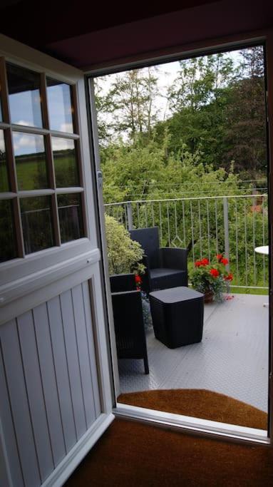 Top Floor At Cantref House Brecon Esterno foto